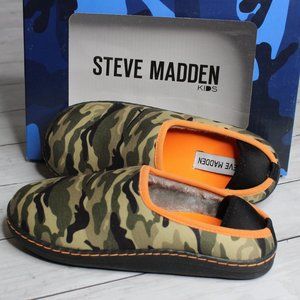 Steve Madden Boy's Camo Slippers Youth Size L Shoe Size 3 4 5